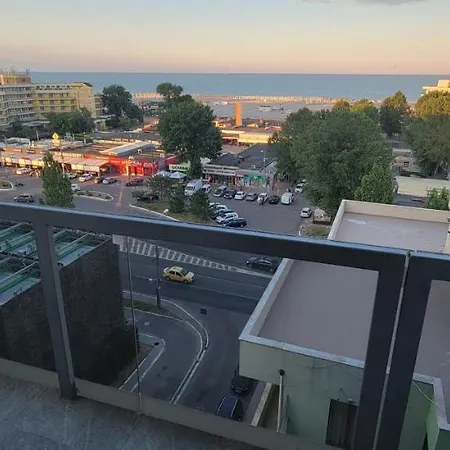 Ionut Seaview Mamaia Apartmán *