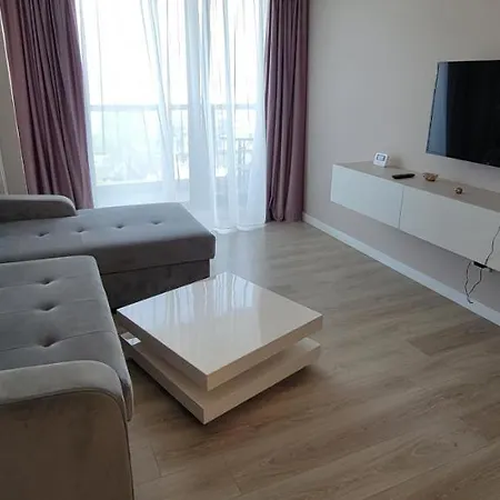 Ionut Seaview Mamaia Apartment *